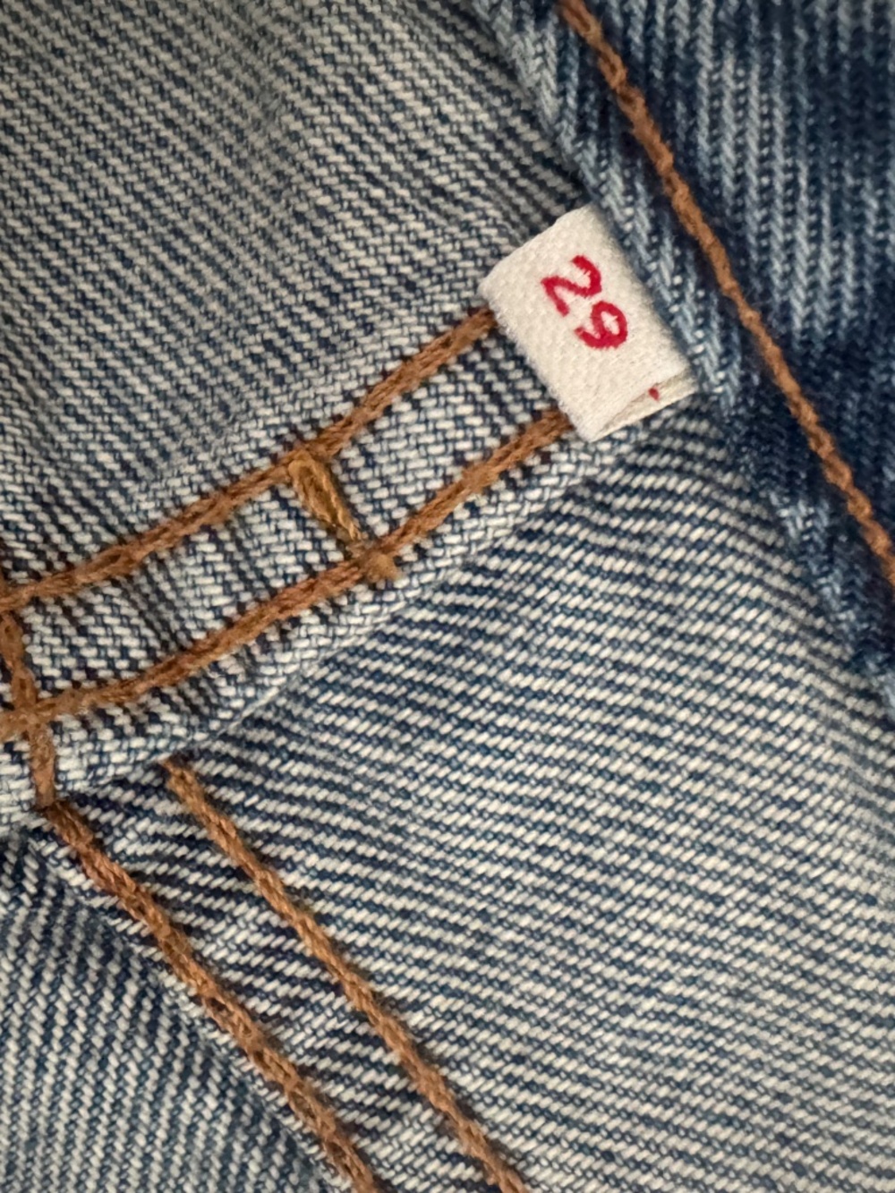 Levi's Jeans - Picture 6 of 7